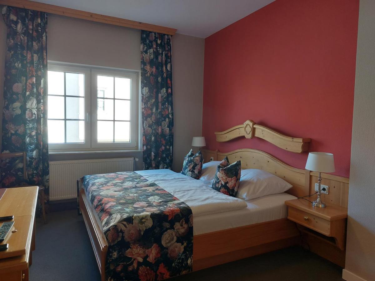 Pouls Hof Hotel Weimar Erfurt Klettbach Dış mekan fotoğraf